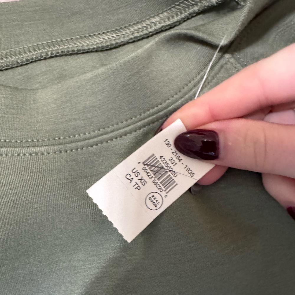 OFFLINE By Aerie ChillUp Crewneck Sweatshirt size xs bnwt - Picture 3 of 4